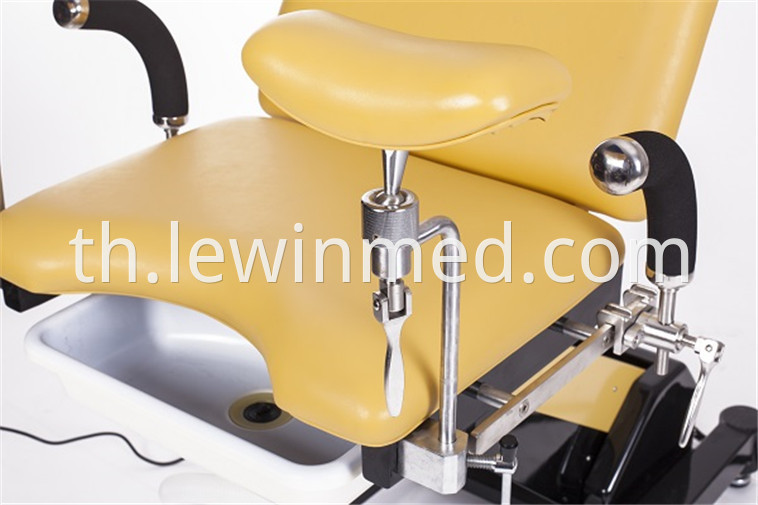 ELECTRIC OBSTETRIC TABLE (2)